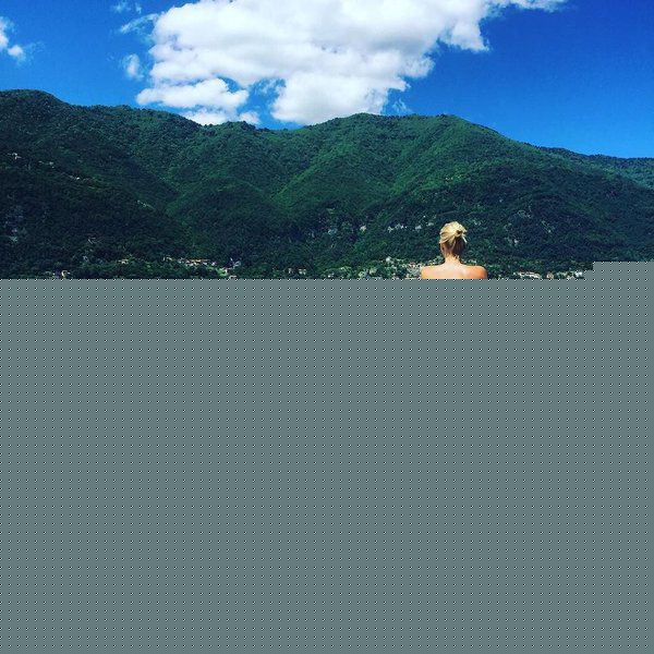 克莱尔·霍尔特(Claire Holt)生活壁纸壁纸