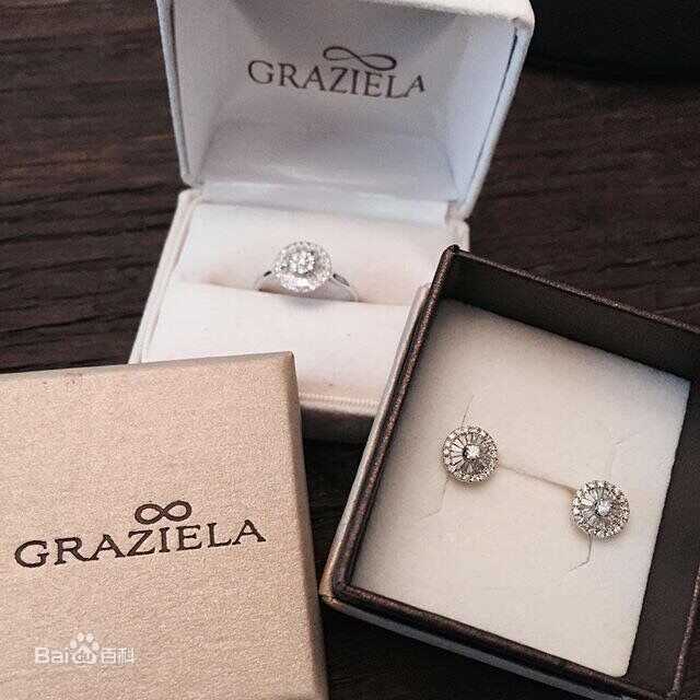 克莱尔·霍尔特(Claire Holt)生活壁纸壁纸