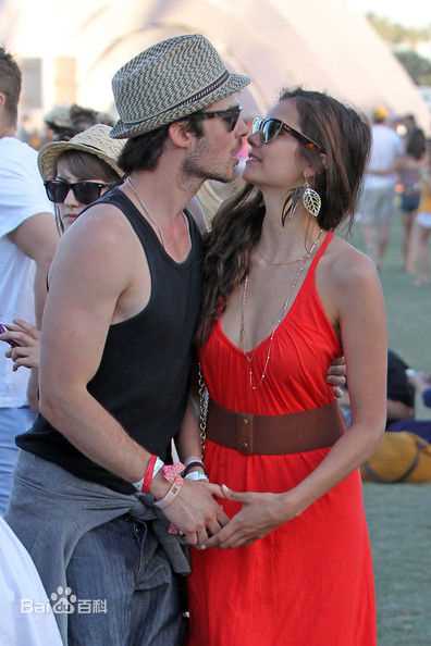 伊恩·萨默海尔德(Ian Joseph Somerhalder)ian和女友们素颜照相册