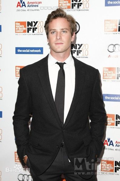 艾米·汉莫(Armie Hammer)前后照片