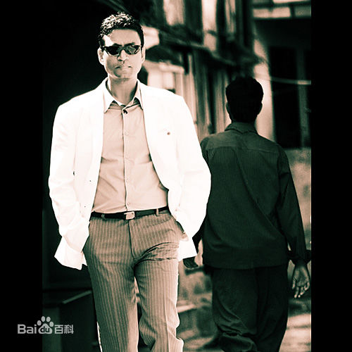 伊尔凡·可汗(Irrfan Khan/Sahabzade Irrfan Ali Khan)Irfan Khan前后照片