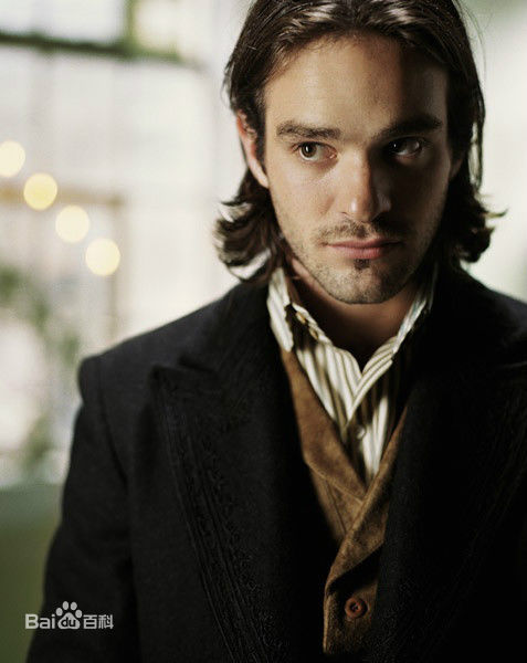 高清查理·考克斯(Charlie Cox)图片