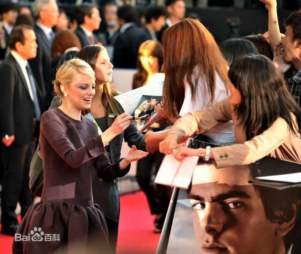 最新艾玛·斯通(Emma Stone)精彩图册