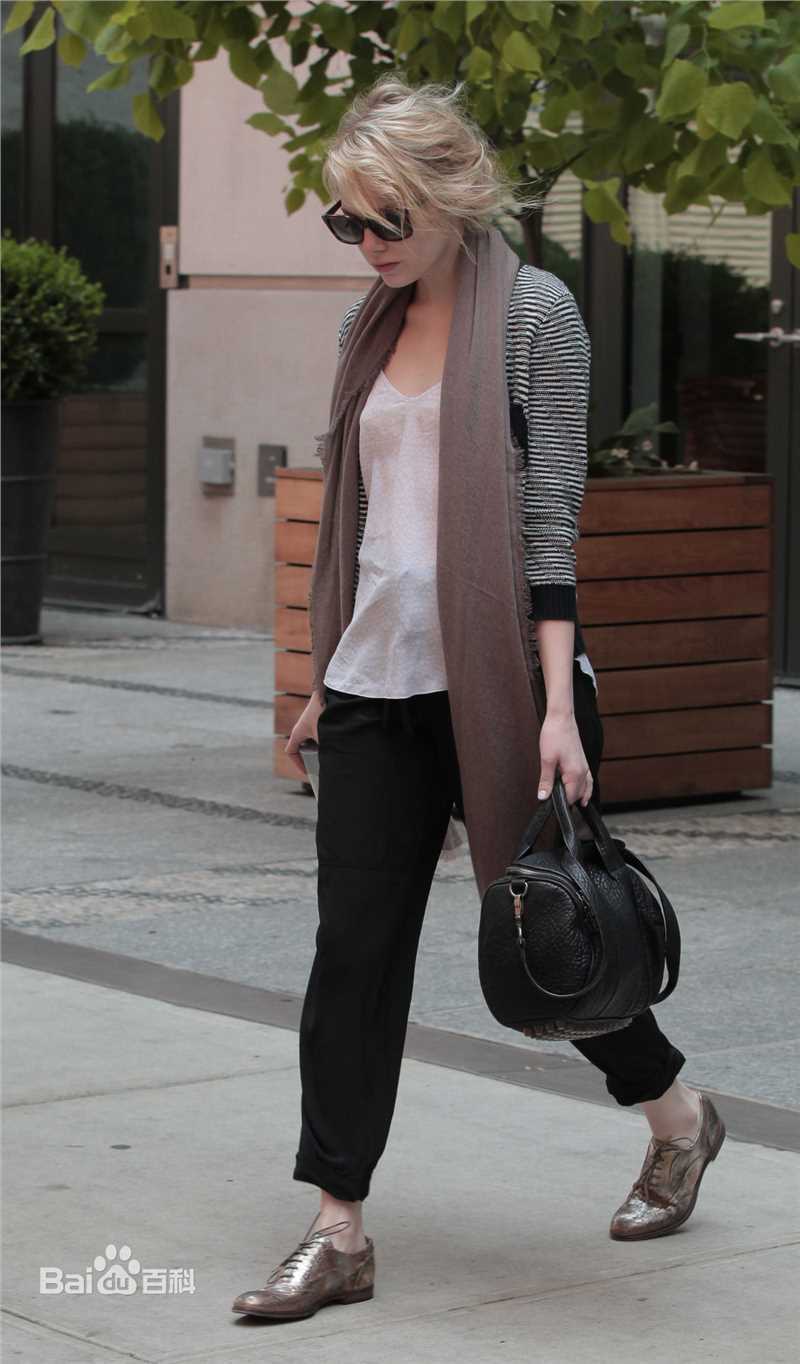 精选艾玛·斯通(Emma Stone)精彩图册