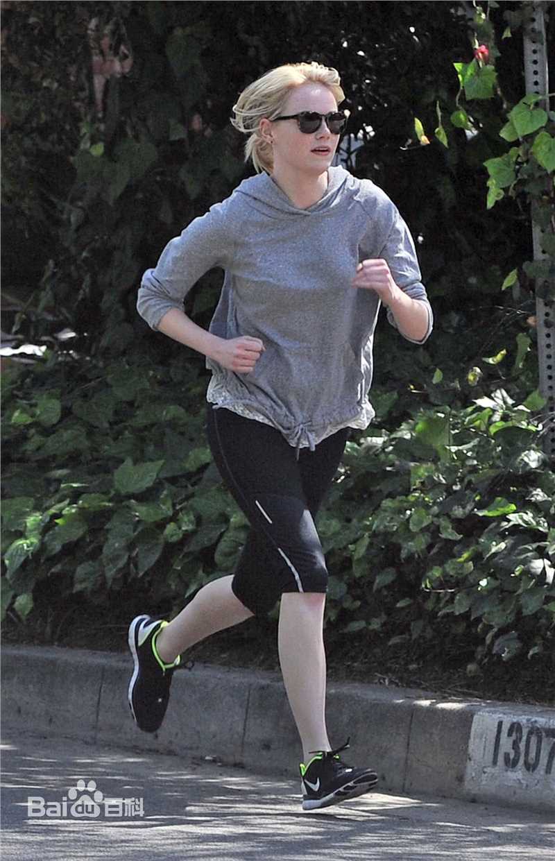 精选艾玛·斯通(Emma Stone)精彩图册