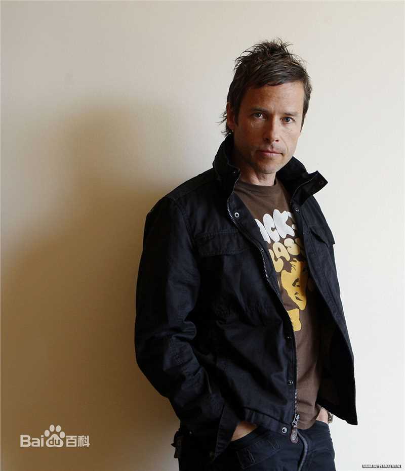 最全盖·皮尔斯(Guy Pearce)精彩图册