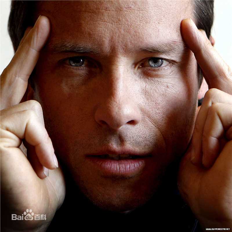 最全盖·皮尔斯(Guy Pearce)精彩图册