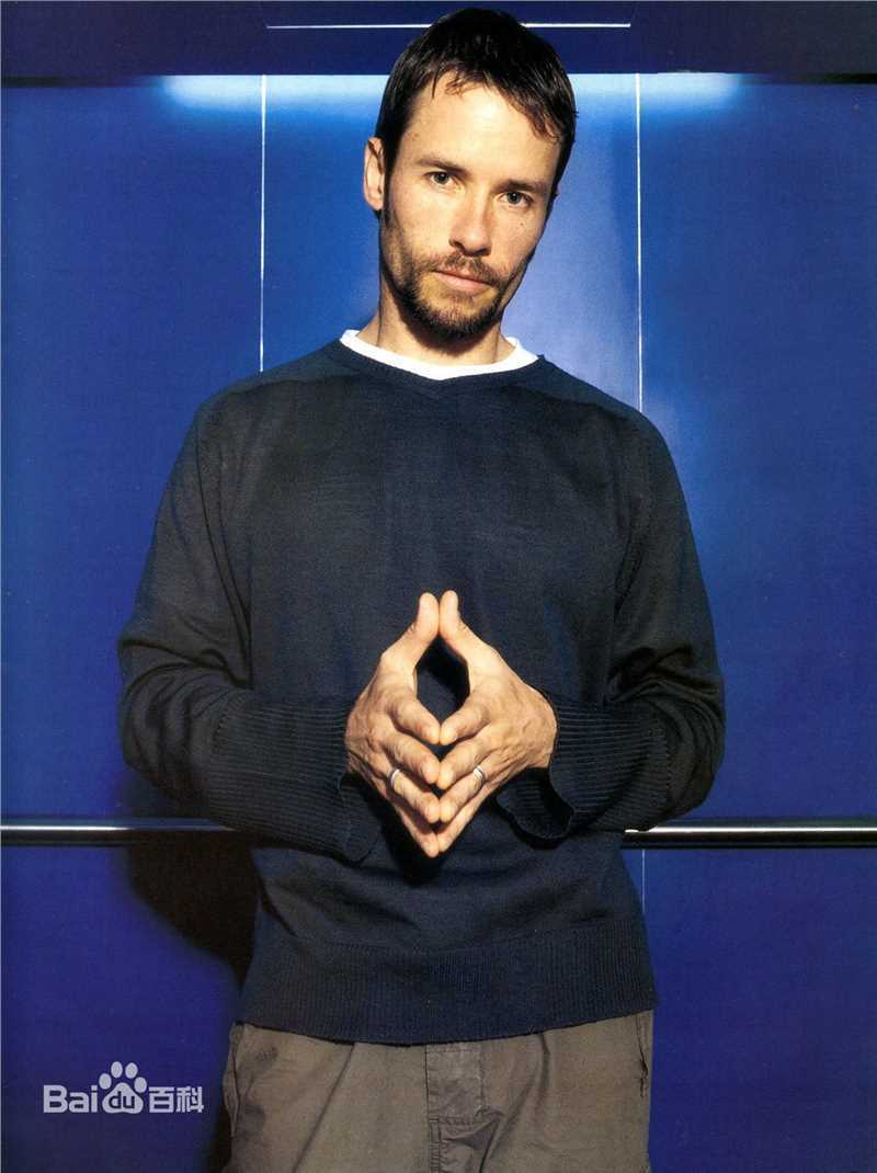 高清盖·皮尔斯(Guy Pearce)精彩图册