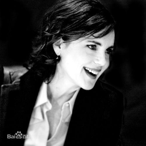 最新伊丽莎白·麦戈文(Elizabeth McGovern)壁纸