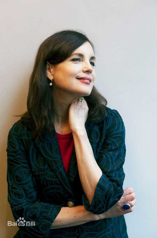 最新伊丽莎白·麦戈文(Elizabeth McGovern)壁纸