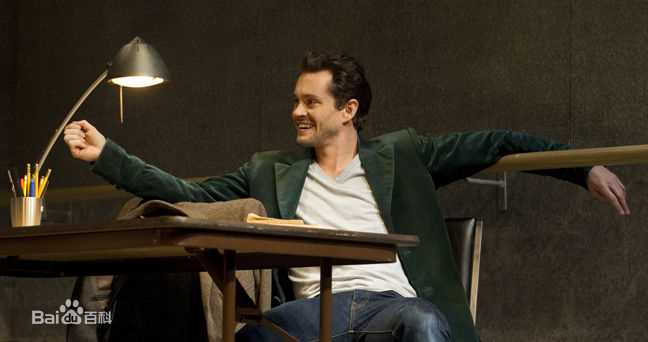 休·丹西(Hugh Dancy)舞台剧上的壁纸壁纸