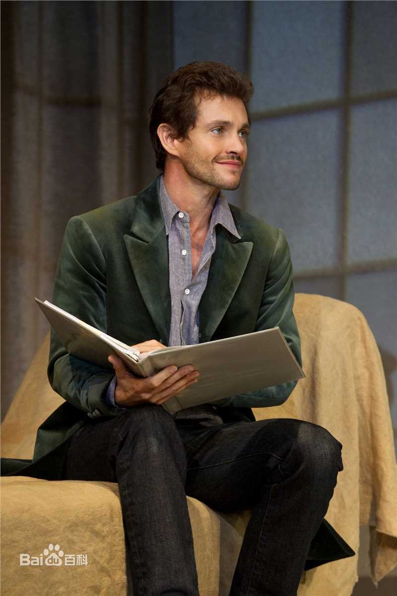 休·丹西(Hugh Dancy)舞台剧上的壁纸壁纸