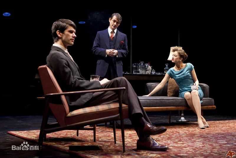 休·丹西(Hugh Dancy)舞台剧上的壁纸壁纸