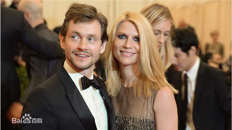 休·丹西(Hugh Dancy)与妻子素颜照相册