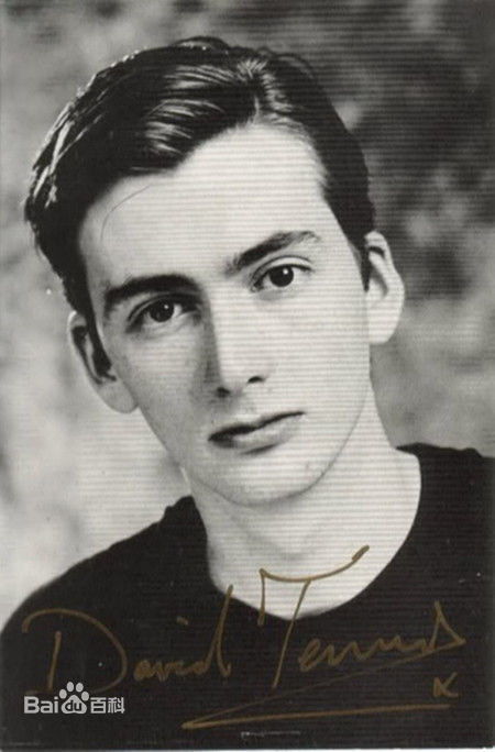 大卫·田纳特(David Tennant)前后照片