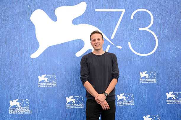 阿玛特·伊斯卡拉特(Amat Escalante)出席威尼斯国际电影节图册