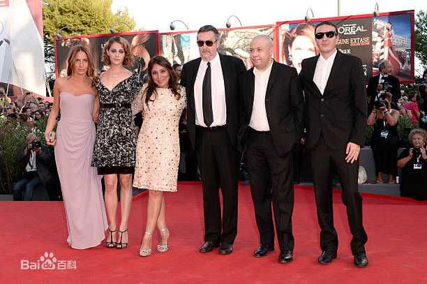 阿玛特·伊斯卡拉特(Amat Escalante)出席威尼斯国际电影节图册