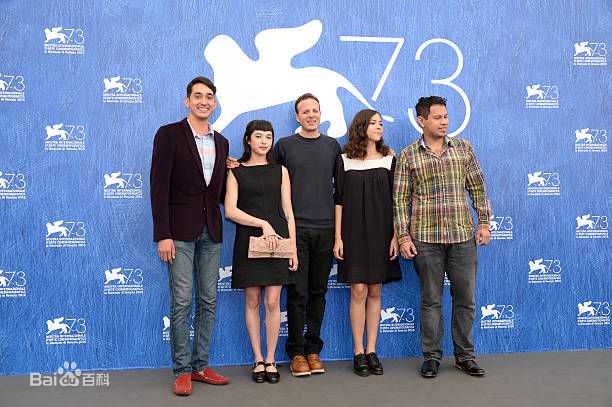 阿玛特·伊斯卡拉特(Amat Escalante)出席威尼斯国际电影节图册