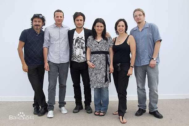 阿玛特·伊斯卡拉特(Amat Escalante)出席戛纳国际电影节性感图片壁纸