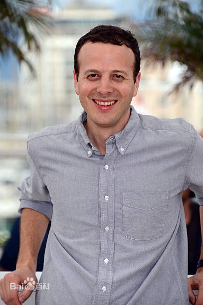 阿玛特·伊斯卡拉特(Amat Escalante)出席戛纳国际电影节性感图片壁纸