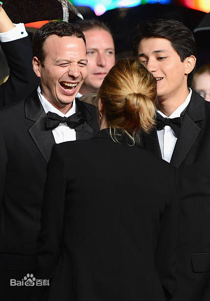 阿玛特·伊斯卡拉特(Amat Escalante)出席戛纳国际电影节（2）生活照相册