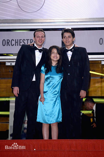 阿玛特·伊斯卡拉特(Amat Escalante)出席戛纳国际电影节（2）生活照相册