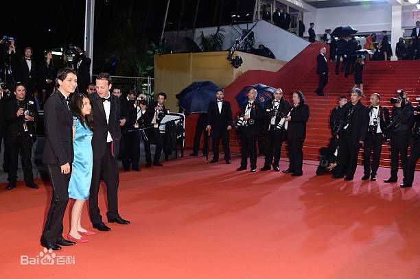 阿玛特·伊斯卡拉特(Amat Escalante)出席戛纳国际电影节（2）生活照相册