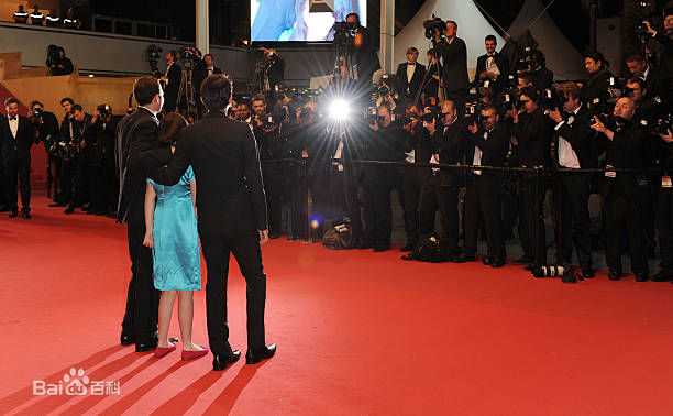 阿玛特·伊斯卡拉特(Amat Escalante)出席戛纳国际电影节（2）生活照相册