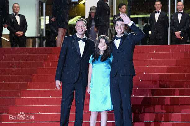 阿玛特·伊斯卡拉特(Amat Escalante)出席戛纳国际电影节（2）生活照相册