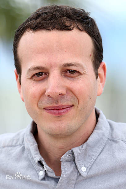 阿玛特·伊斯卡拉特(Amat Escalante)个人照