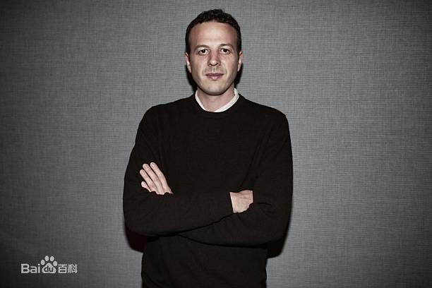 阿玛特·伊斯卡拉特(Amat Escalante)个人照