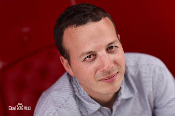 阿玛特·伊斯卡拉特(Amat Escalante)个人照