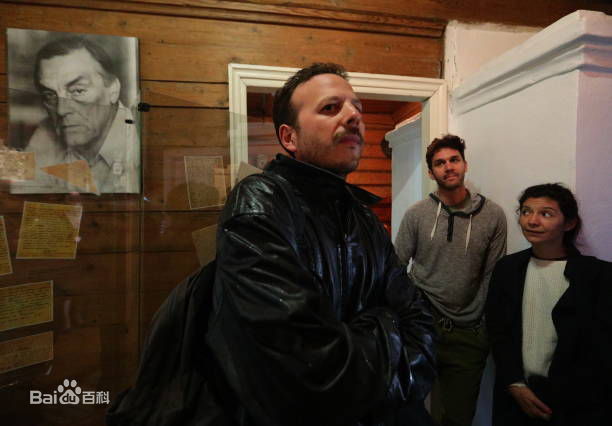 阿玛特·伊斯卡拉特(Amat Escalante)个人生活照图册