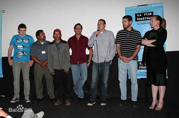 阿玛特·伊斯卡拉特(Amat Escalante)个人出席活动照前后照片