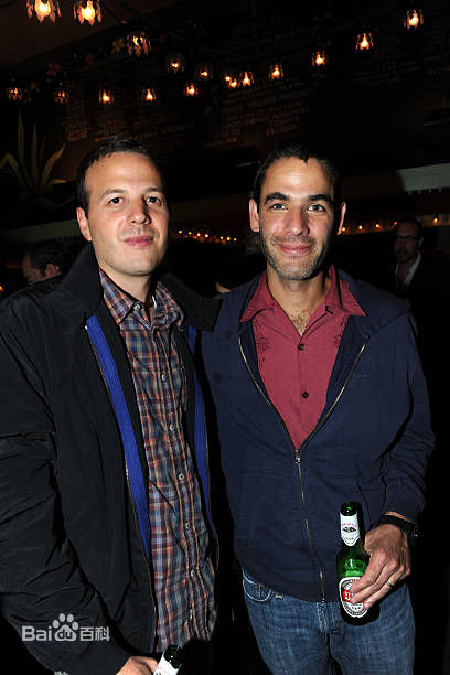 阿玛特·伊斯卡拉特(Amat Escalante)个人出席活动照前后照片