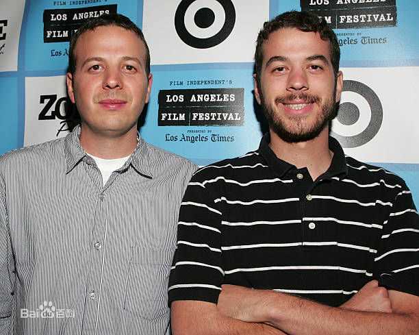 阿玛特·伊斯卡拉特(Amat Escalante)个人出席活动照前后照片