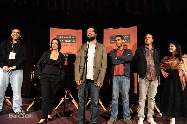 阿玛特·伊斯卡拉特(Amat Escalante)个人出席活动照前后照片