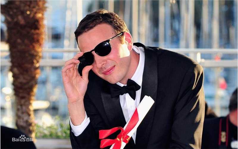 阿玛特·伊斯卡拉特(Amat Escalante)在戛纳国际电影节获奖照图册