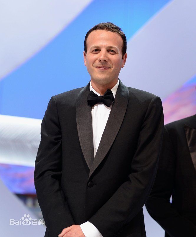 阿玛特·伊斯卡拉特(Amat Escalante)在戛纳国际电影节获奖照图册