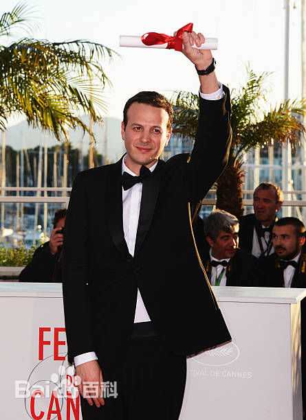 阿玛特·伊斯卡拉特(Amat Escalante)在戛纳国际电影节获奖照图册