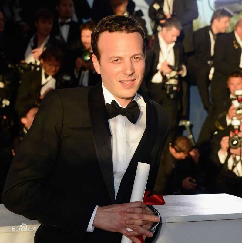 阿玛特·伊斯卡拉特(Amat Escalante)在戛纳国际电影节获奖照图册