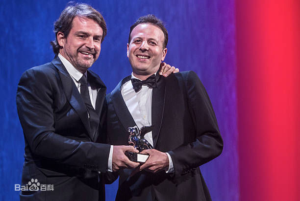 阿玛特·伊斯卡拉特(Amat Escalante)在威尼斯国际电影节获奖照壁纸壁纸