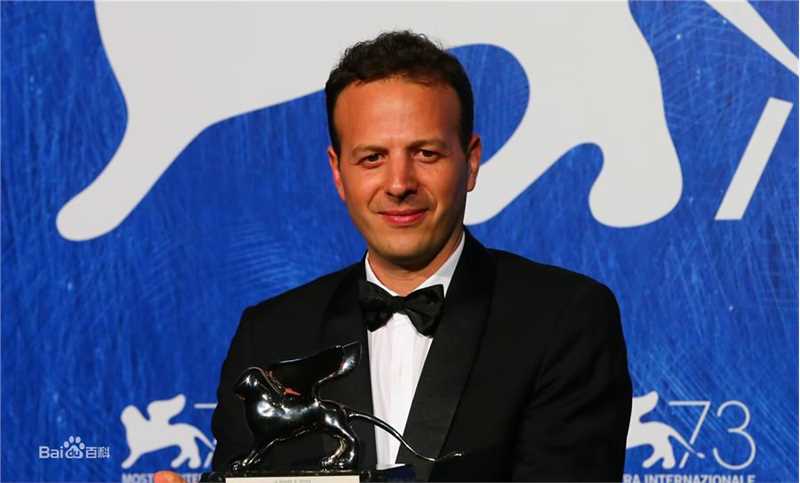 阿玛特·伊斯卡拉特(Amat Escalante)在威尼斯国际电影节获奖照壁纸壁纸