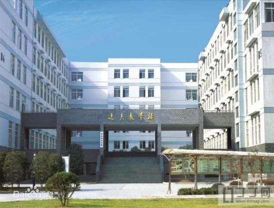 邵逸夫(Run Run)地图上的逸夫楼，密密麻麻 ，近3万座。生活照