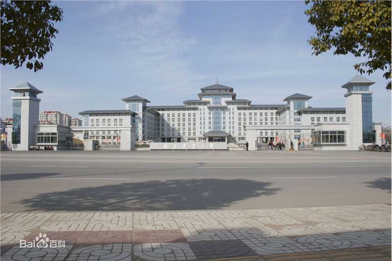 邵逸夫(Run Run)地图上的逸夫楼，密密麻麻 ，近3万座。生活照