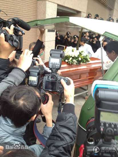 邵逸夫(Run Run)出殡生活照相册