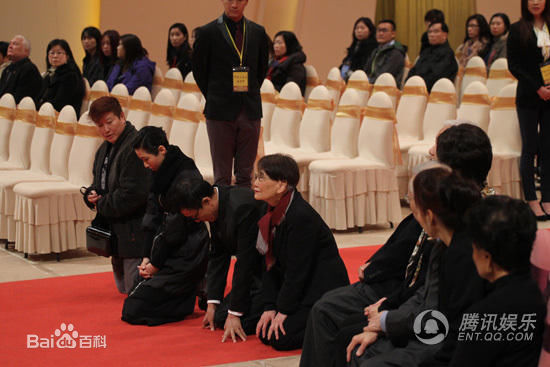 邵逸夫(Run Run)追思会素颜照相册