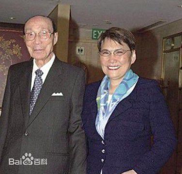 邵逸夫(Run Run)与家人图片图集