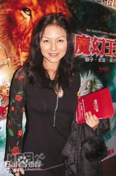 司马燕她与儿子的合影!壁纸壁纸