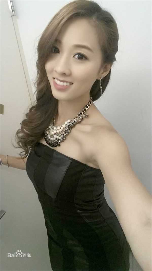 夏语心(Lady CACA)生活照壁纸壁纸